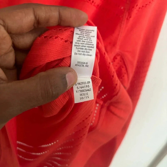 Athleta Orange Limitless Mesh Crew thumb holes Pullover Workout Cover  Sz XS - Picture 2 of 5